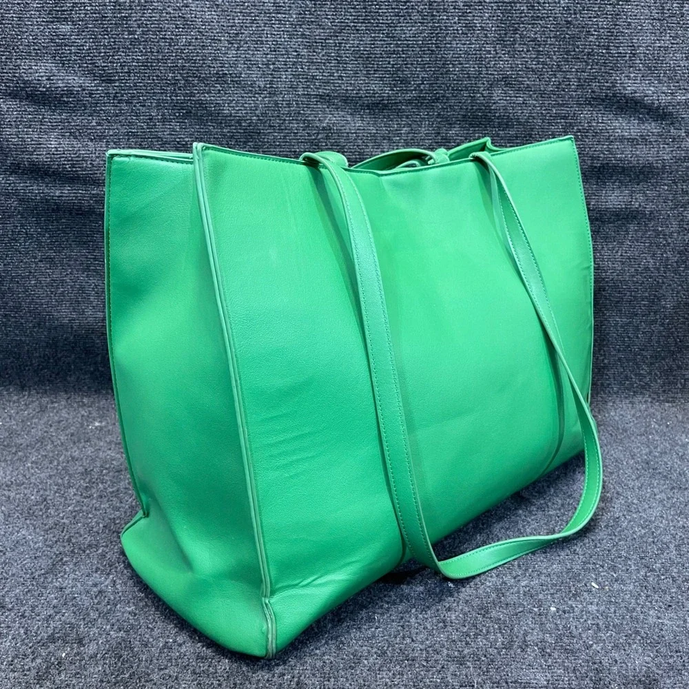 Alpha Kappa Alpha Sorority Inc Boule 2022 Green Ivy Leaf Tote Bag Travel Handbag